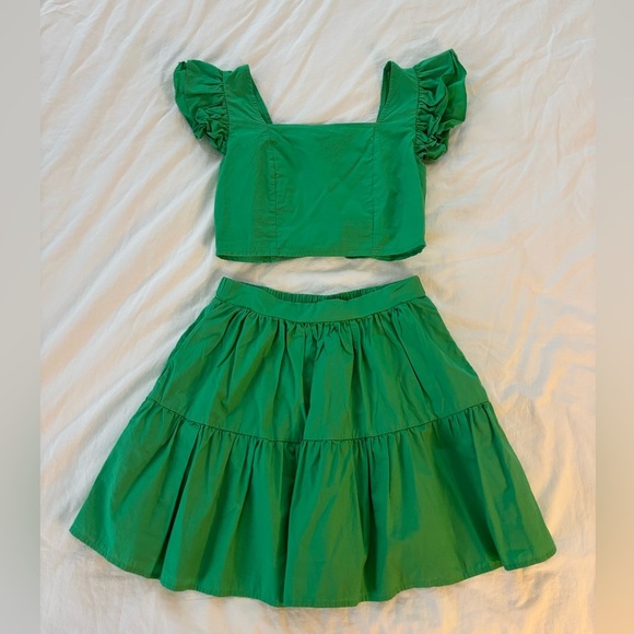 NWOT Altar'd State Vibrant Green Skirt and Top Set - Picture 1 of 9